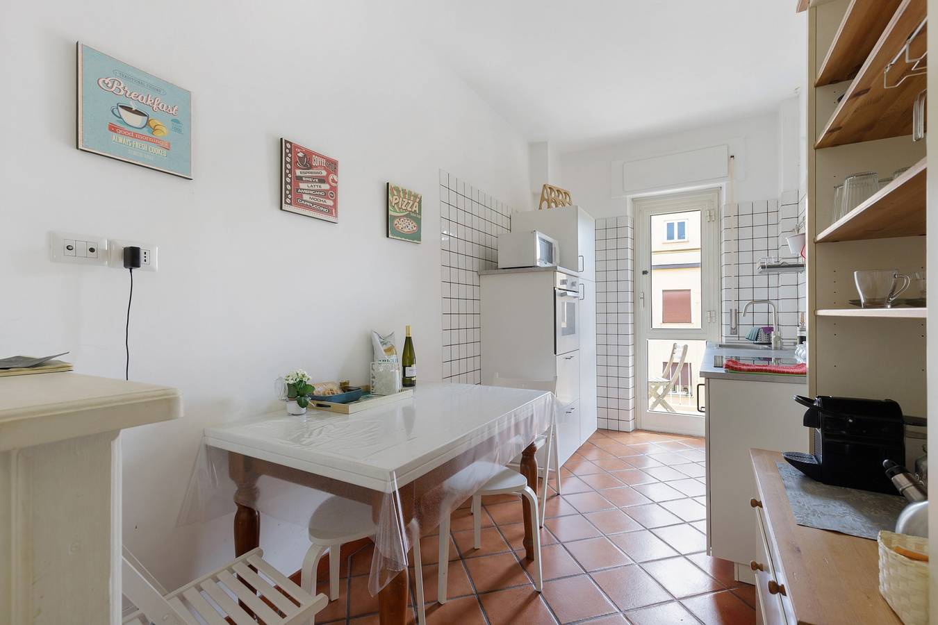 Appartement entier, Appartement "Amy Home" avec balcon, Wi-Fi et climatisation in Rome, Province de Rome