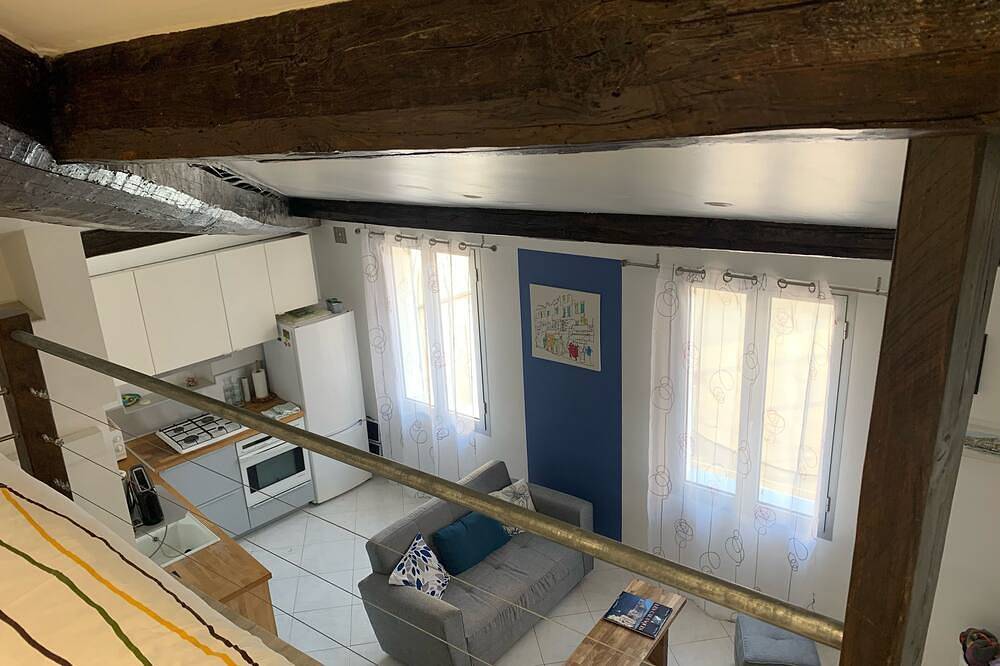 Ganze Wohnung, Komfortable Wohnung in der Ortschaft in Cassis, Nationalpark Calanques