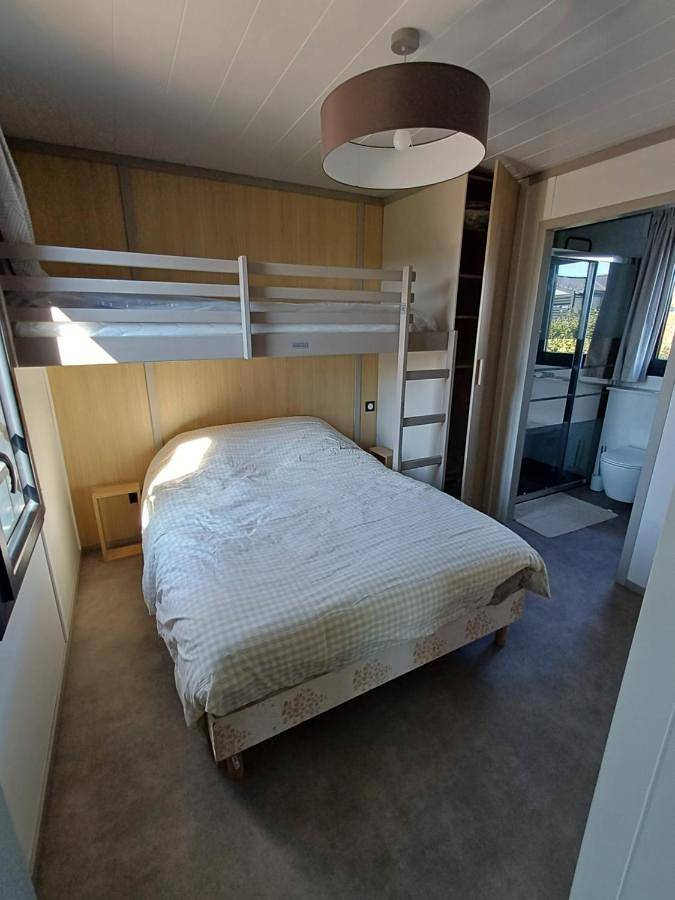 Gîte pour 6 personnes, avec terrasse et piscine à Pomérols - 4