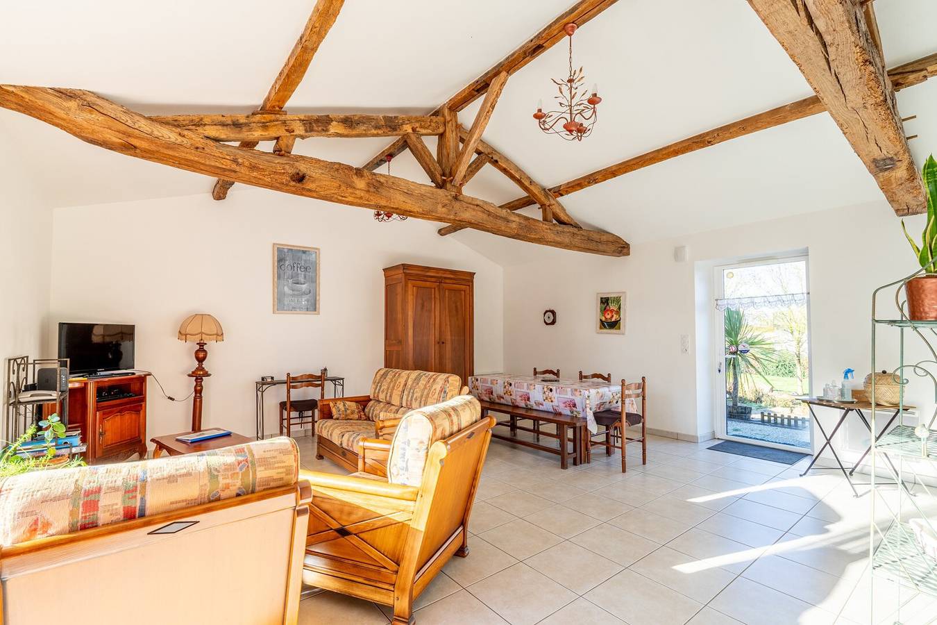 Maison 'La Clé Des Champs' mit privater Terrasse, Garten und Wlan in Saint-Julien-des-Landes, Loire-Tal