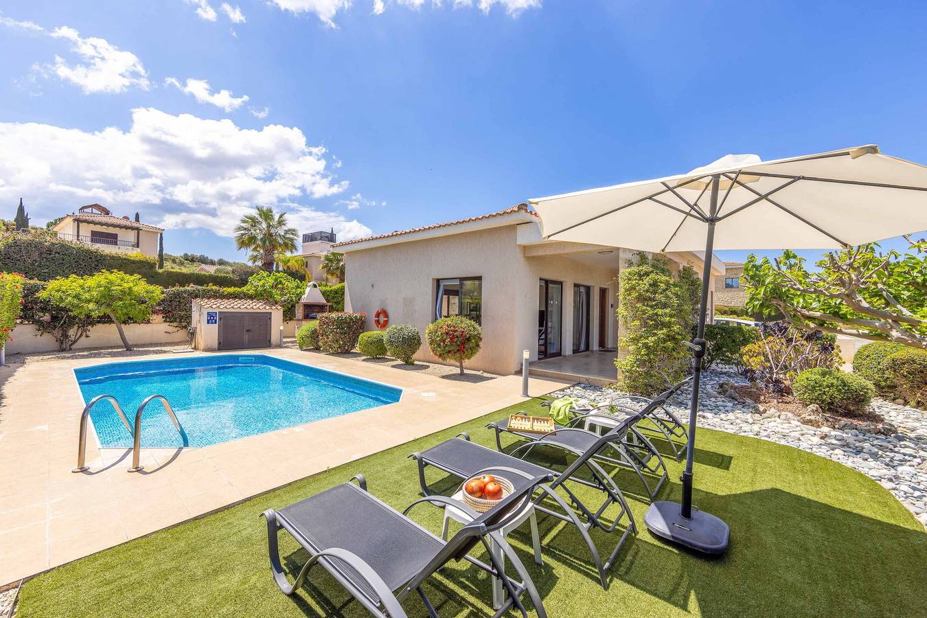 Casa vacanza a Πόλις Χρυσοχούς a partire da 218€ a notte