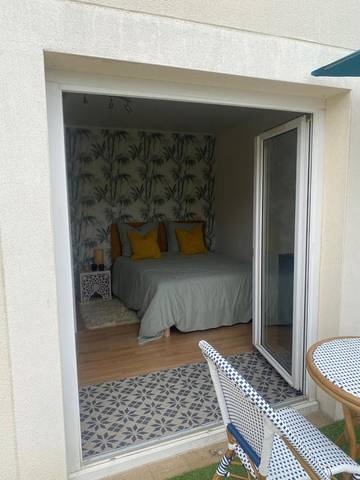 Maison d’hôte pour 2 personnes, avec terrasse à Tremblay-en-France