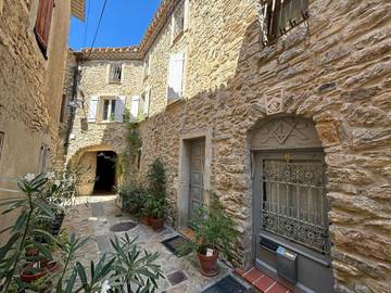 Chambre d’hôte pour 3 personnes, avec jacuzzi et terrasse à Cascastel-des-Corbières