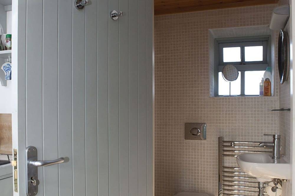Charming old stables studio cottage in Skibbereen-West Cork, County Cork