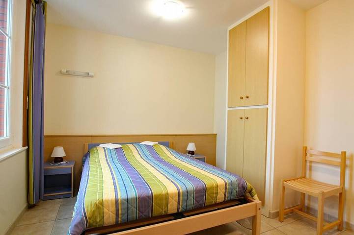 Gîte pour 7 personnes, avec terrasse à Digulleville - 4