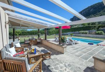 Villa in Pollença, Serra de Tramuntana für 4 