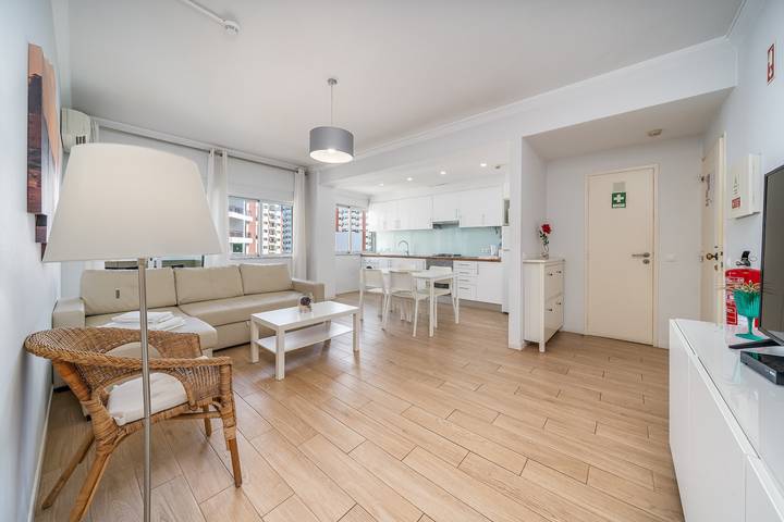 Ferienwohnung für 4 Personen, mit Balkon und Kinderpool sowie Garten in Portimão - 4