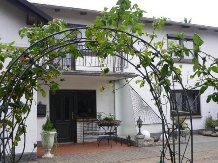 Ferienwohnung für 2 Personen, mit Garten in Janneby