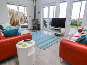 Lodge for 6 People in Portreath, Cornwall, Photo 4