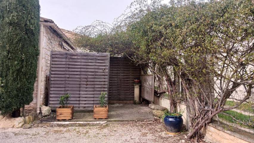 Gîte pour 2 personnes, avec terrasse à Sabran - 4