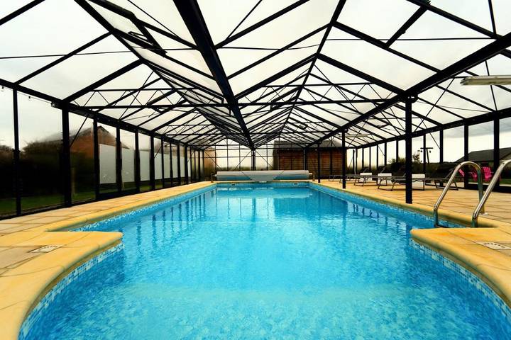 Location de vacances pour 9 personnes, avec jardin ainsi que jacuzzi et piscine à Ouffet - 4
