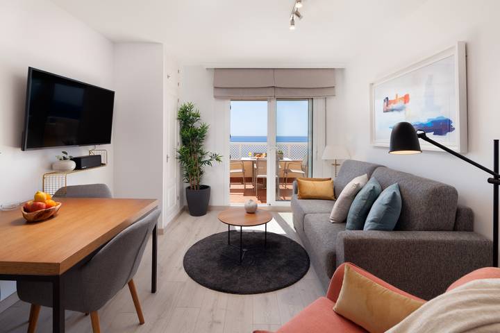 Ferienwohnung für 3 Personen, mit Terrasse und Kinderpool - 1