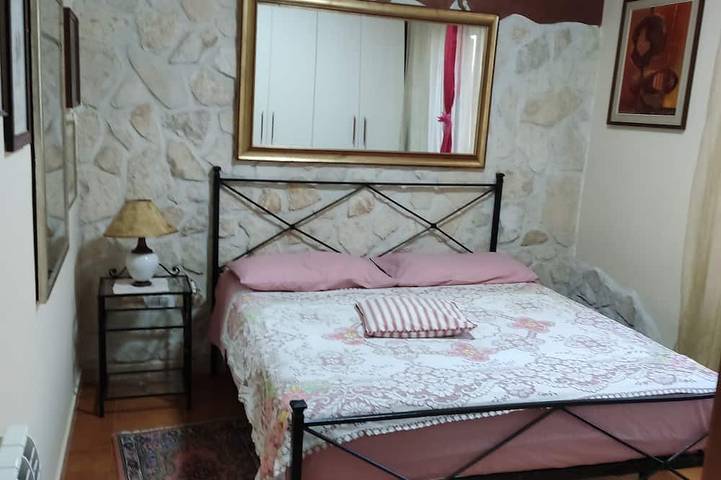 Ganze Wohnung, Cozy apartment within walking distance of downtown in Frosinone, Frosinone Provinz