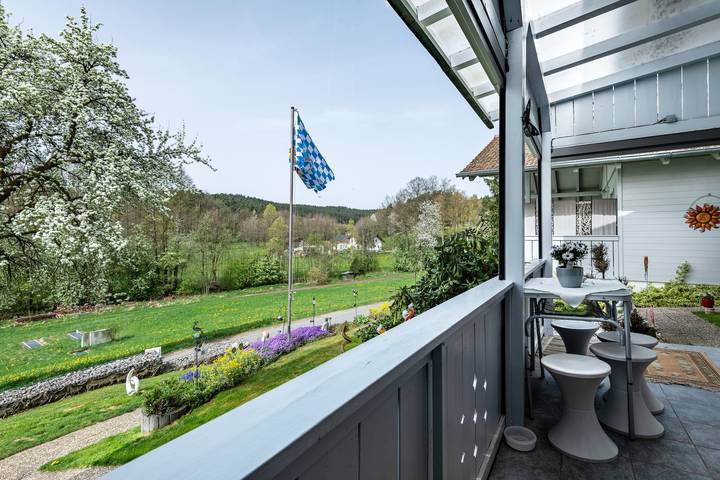 Entire apartment, Apartment 'Ferienwohnung Plötz' with Shared Garden, Balcony and Wi-Fi in Bad Kötzting, Eastern Bavaria