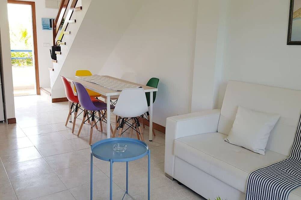Ganze Wohnung, Dúplex con piscina en la playa - La Arena 4410 in Arnuero, Kantabrische Küste