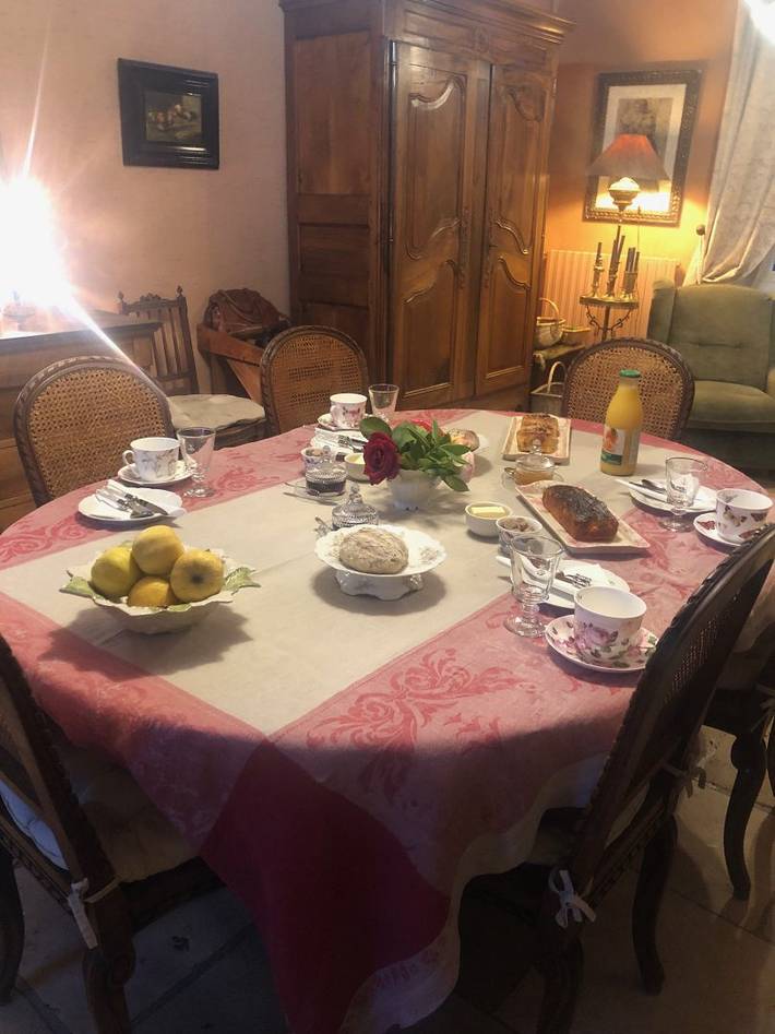 Location de vacances pour 7 personnes, avec jardin dans Saint-Amand-Montrond - 4