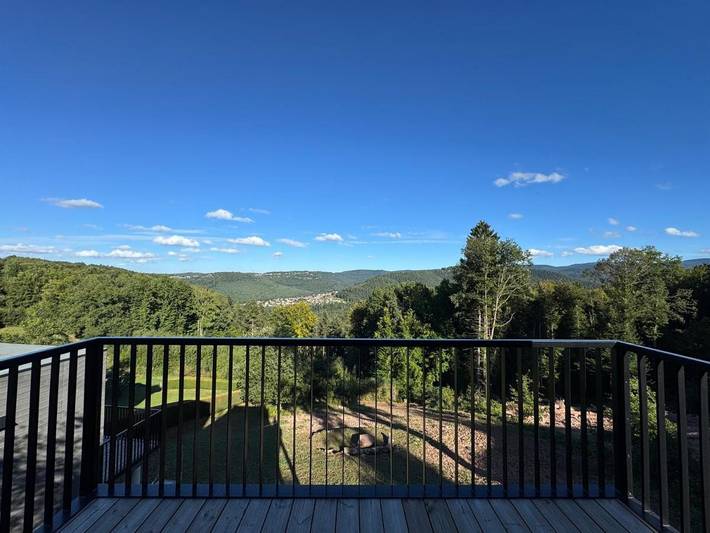 Location de vacances pour 2 personnes, avec vue et jardin à Hommert - 2