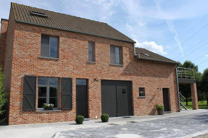 Chambre d’hôte pour 3 personnes, avec Balcon et Terrasse ainsi que Jacuzzi et Jardin à Londerzeel