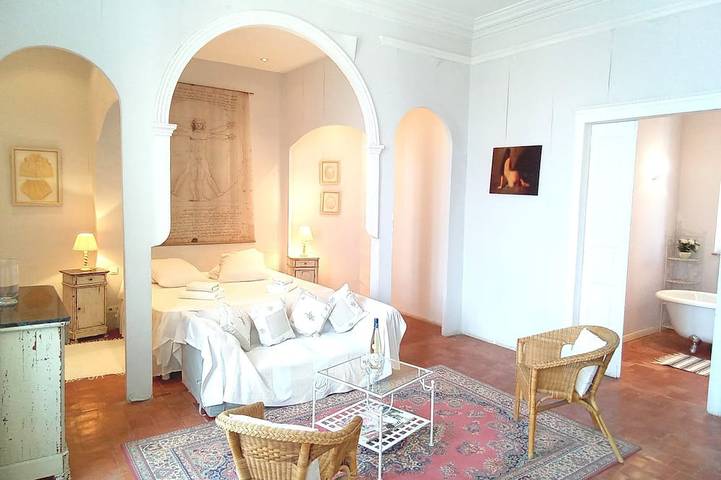 Location de vacances pour 20 personnes, avec jardin et terrasse à Capestang - 2