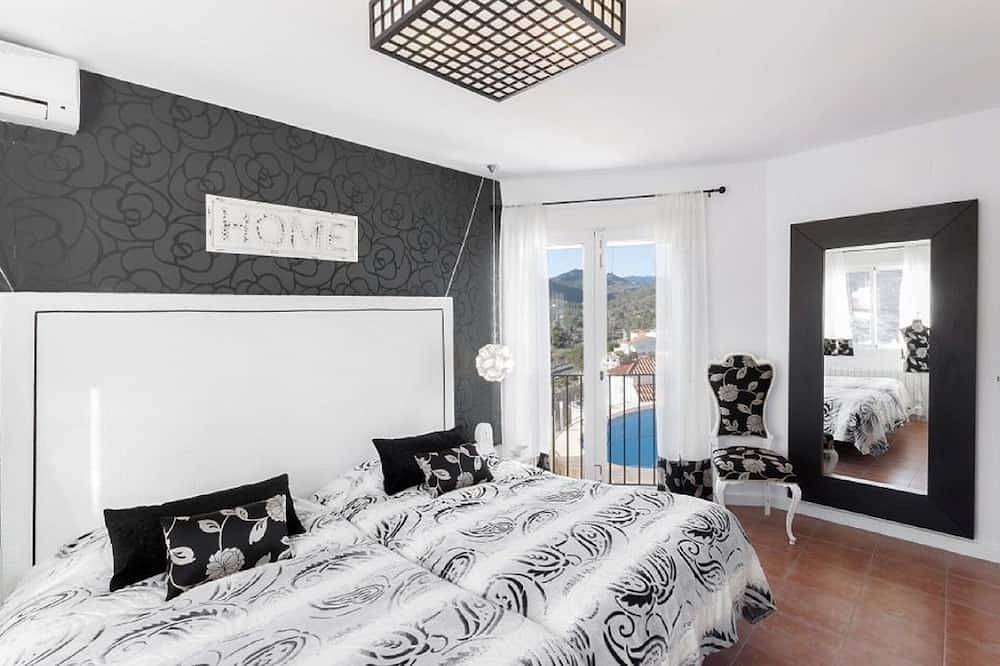 Preciosa Villa con vistas espectaculares in Pedreguer, Costa Blanca