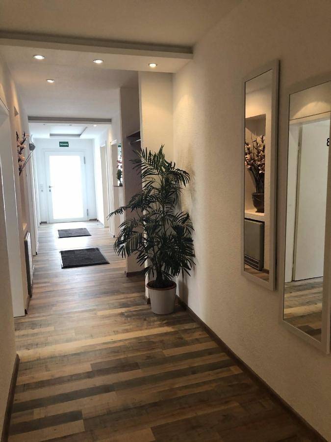 Ferienwohnung für 3 Personen, mit Terrasse und Garten