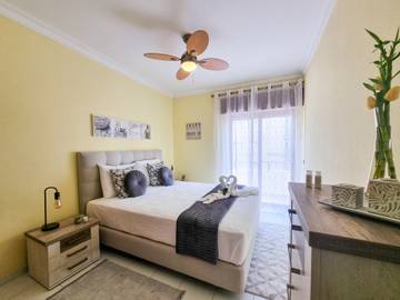 Apartamento De Férias para 6 Pessoas em Praia da Rocha, Portimão, Foto 3