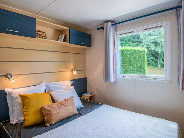 Mobil home pour 4 personnes, avec bassin pour enfant à Laval-de-Cère - 4