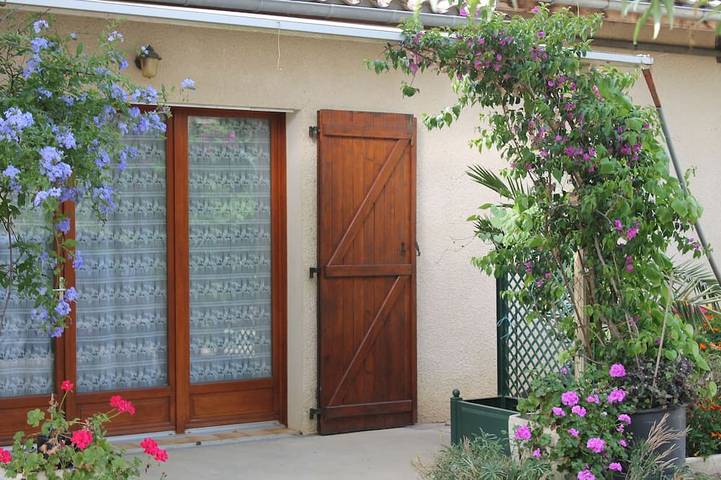 Gîte pour 4 personnes, avec Terrasse et Jardin
