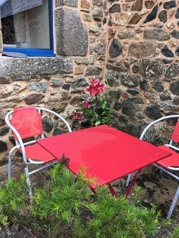 Gîte pour 4 personnes, avec terrasse à Pédernec