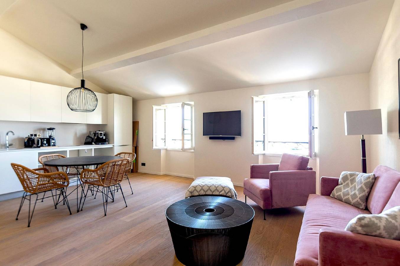 Ganze Ferienwohnung, Superb 3 Bedroom Apartment on the Port in Saint-Tropez, Draguignan Region