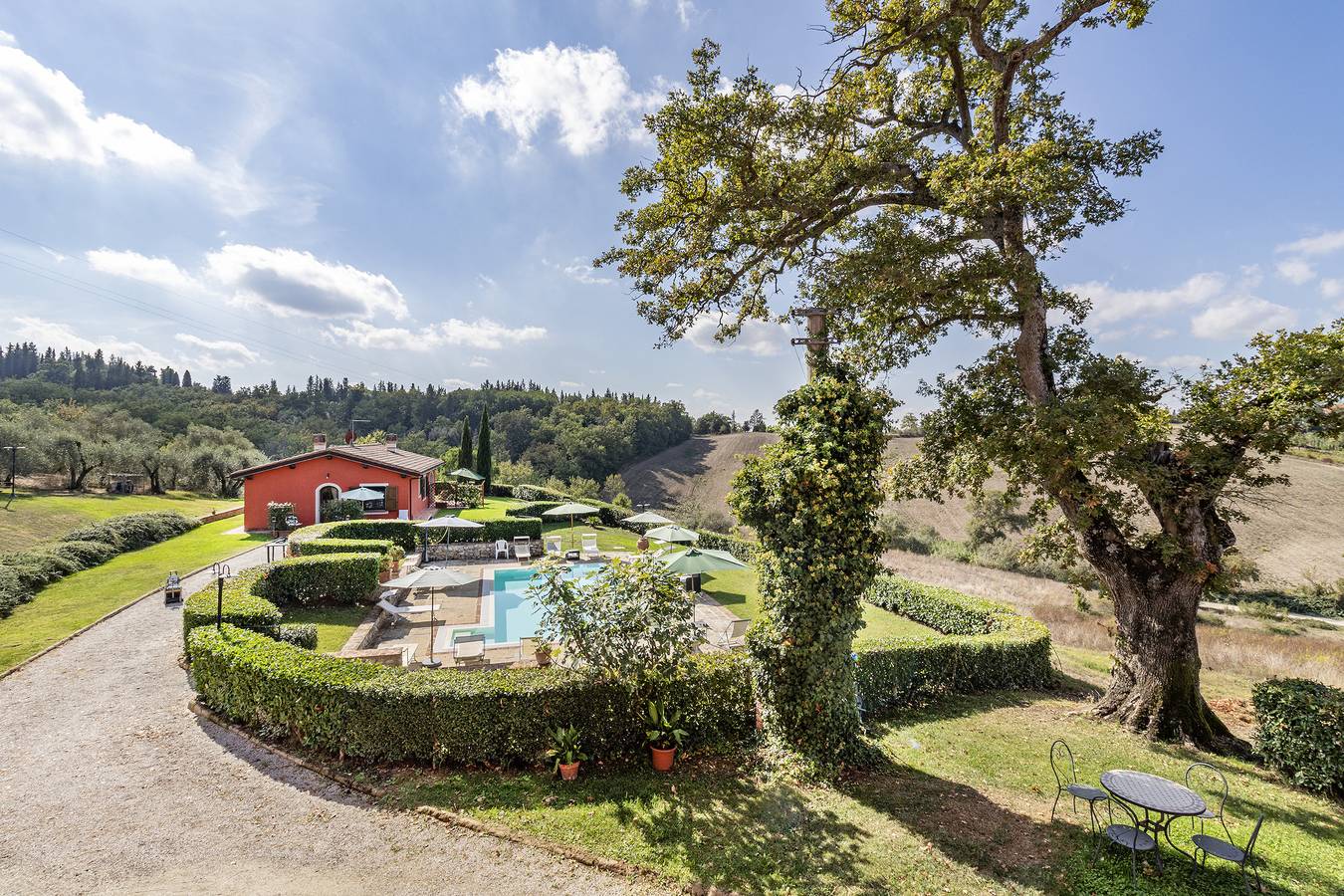 Maramaldo Sassicaia, Shared Pool, Chianti in Castelfiorentino, Florenz Provinz