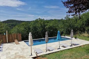 Location de vacances pour 8 personnes, avec balcon et jardin, animaux acceptés à Prayssac