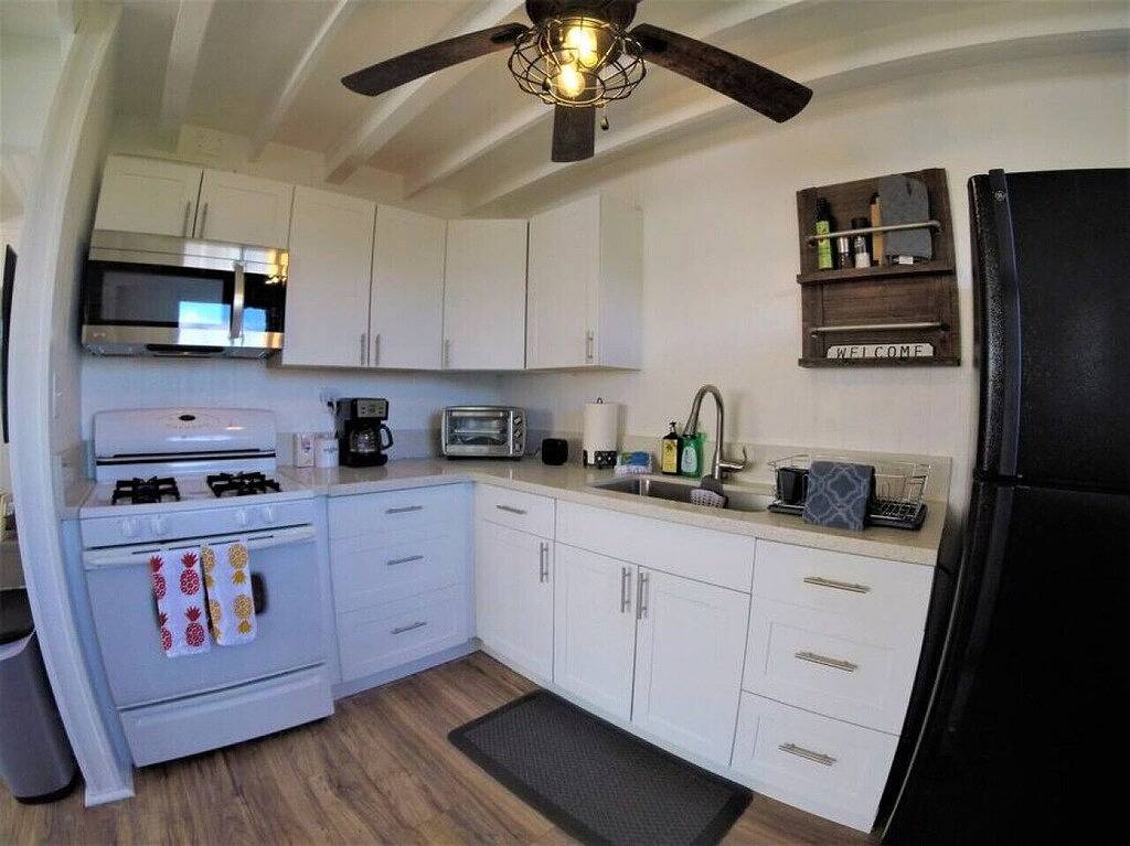 Somewhere Over Rainbow Loft - Hilo New in Hilo, North Hilo