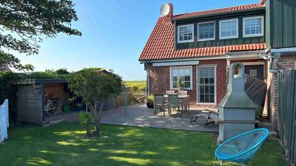 Ferienhaus für 2 Personen, mit Garten in Norden