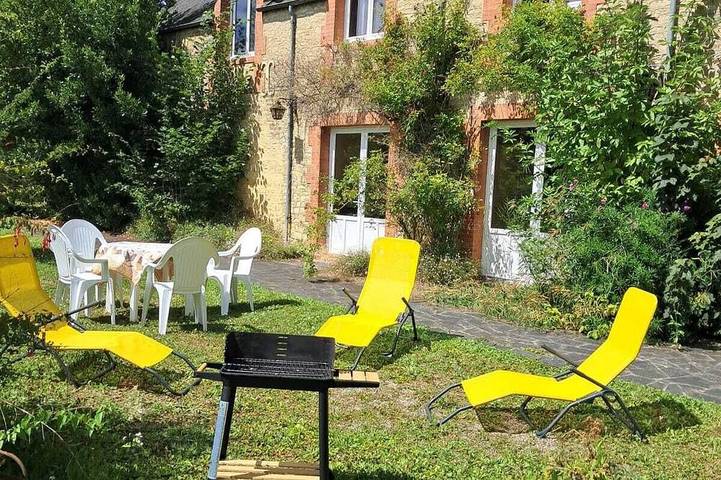 Gîte pour 7 personnes, avec jardin