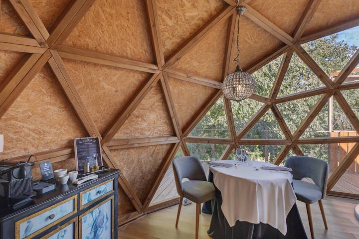 Hel lejlighed, Apartment 'Bubble Suites' with Mountain View, Wi-Fi and Air Conditioning in Canyelles (Barcelona), Garraf