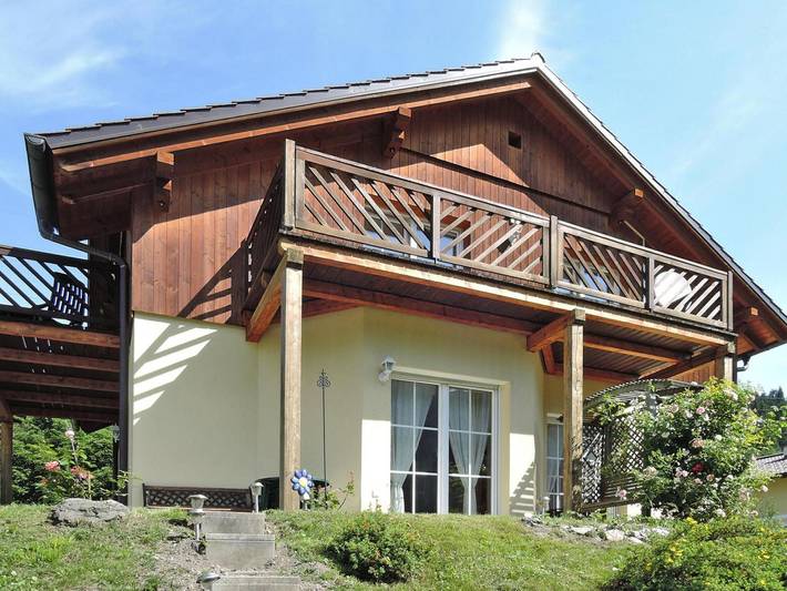Ferienhaus für 8 Personen, mit Balkon und Terrasse sowie Whirlpool und Garten in Radstadt