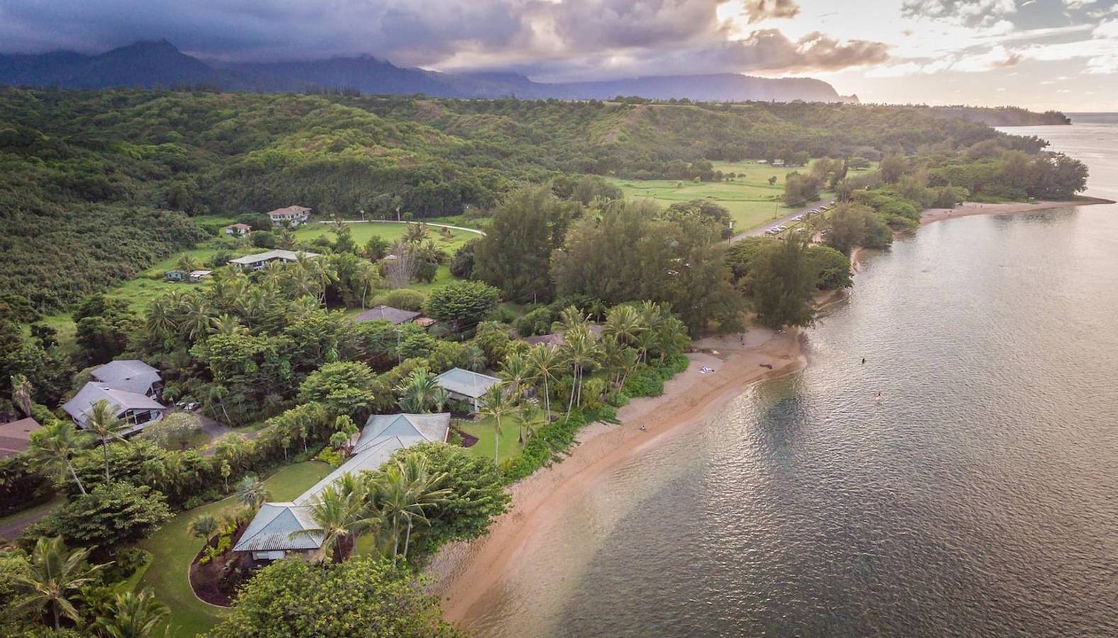 Anini Beachfront Home in Kalihiwai, Anini Beach