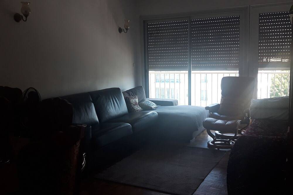 Entire apartment, Appartement Paris ( Le Kremlin-Bicêtre ) in Le Kremlin-Bicêtre, Val-de-Marne