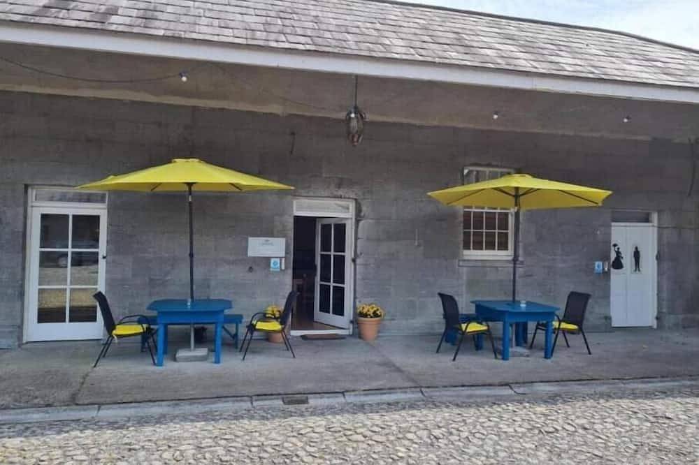 Loughcrew Estate Courtyard House in County Meath