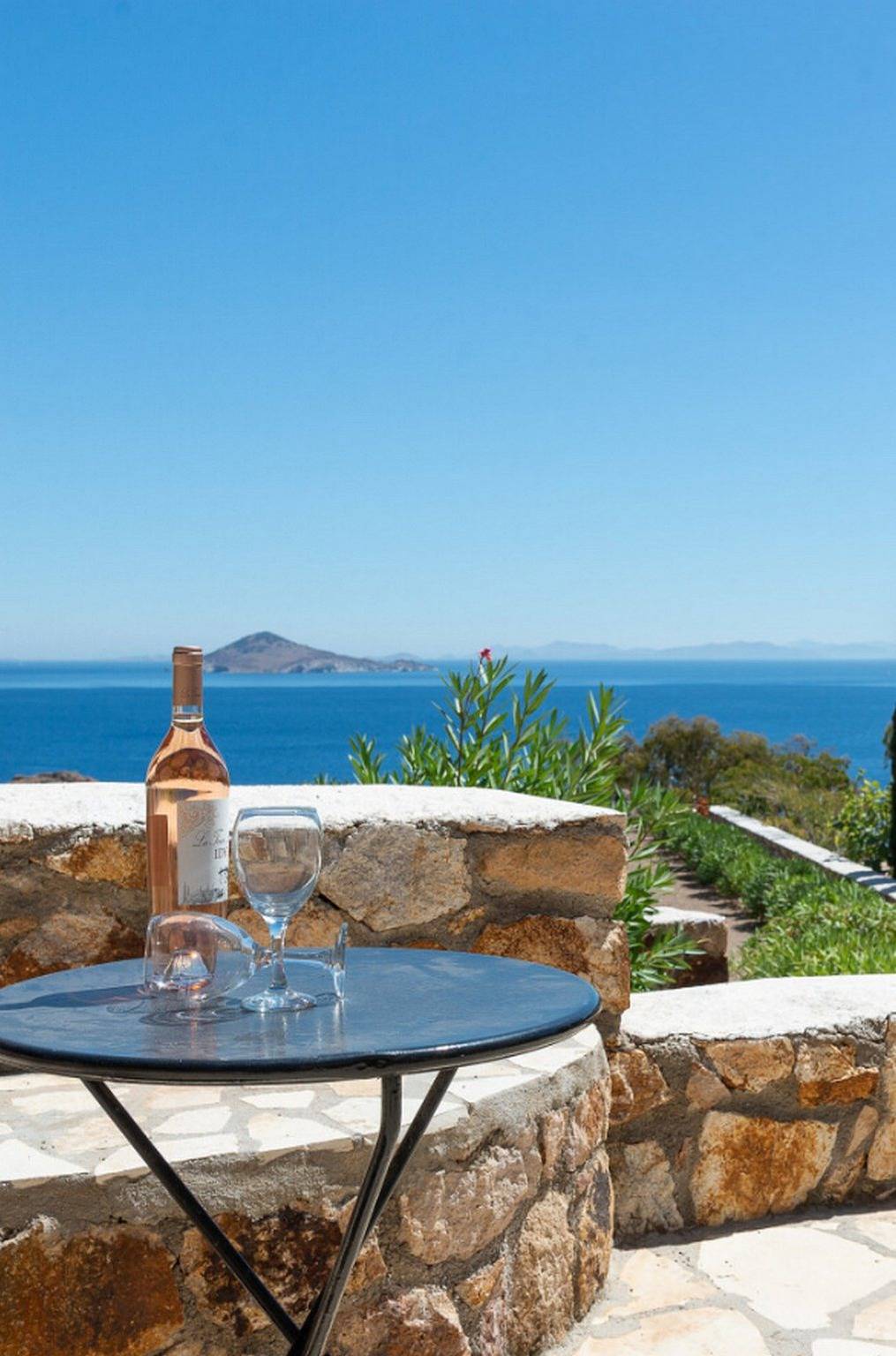 Magnificent Patmos Apartment | Island Escape Apartment | Breathtaking Sea Views | Private Furnished Terrace | Peaceful Outdoor Ambiance | Prime Location in Skala (Patmos), Dodecanese
