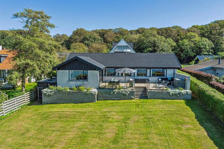Ferienhaus für 9 Personen, mit Terrasse und Garten in Dänische Südsee - 3