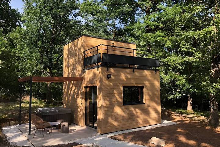 Maison de vacances pour 4 personnes, avec jacuzzi ainsi que jardin et piscine - 1