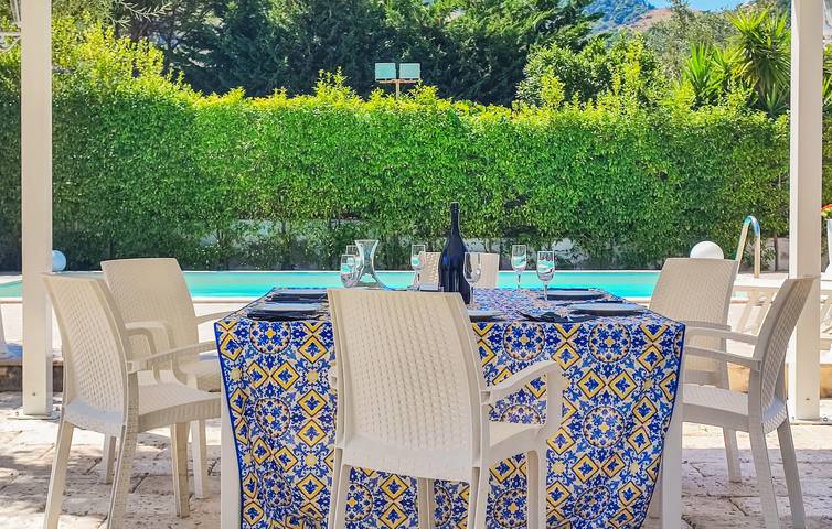Seaside Charm Retreat with Pool - Altavilla Milicia in Torre Colonna-Sperone, Altavilla Milicia