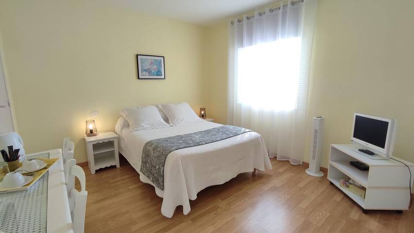 Chambre d’hôte pour 2 personnes, avec Terrasse et Jardin à Yvetot