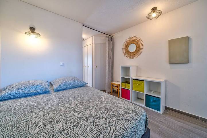 Gîte pour 4 personnes, avec piscine et jardin dans Office De Tourisme Cannes La Bocca - 4