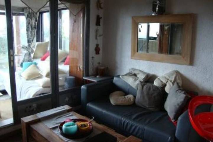 Gîte pour 6 personnes, avec jardin ainsi que terrasse et piscine à Guillaumes - 4