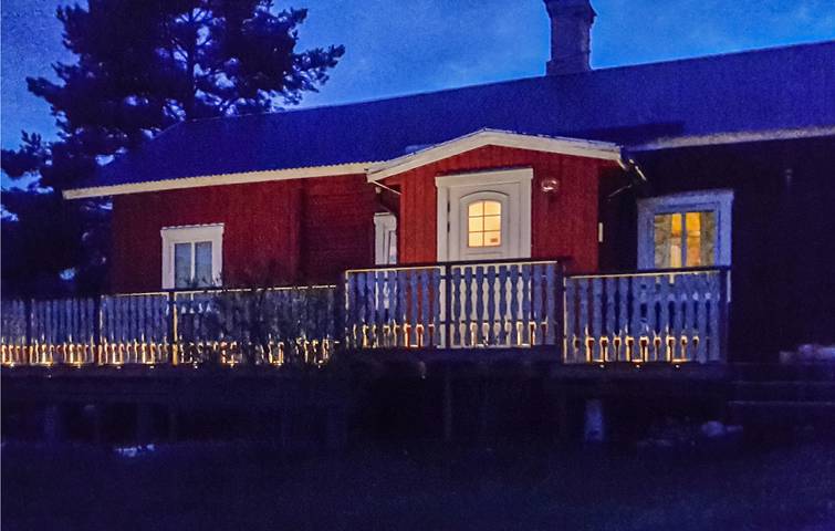 Ferienhaus für 4 Personen, mit Terrasse und Garten sowie Seeblick in Dalarna - 2