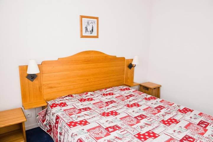 Gîte pour 10 personnes, avec sauna, animaux acceptés à Avrieux - 2