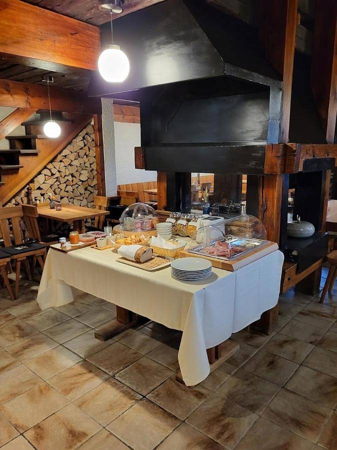 Hôtel-Restaurant Mélèze Grimentz in Grimentz, Anniviers